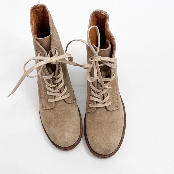 FRYE SABRINA 6G LACE UP Boots Tan Suede Block Heel Ankle Booties size 6 - Picture 2 of 10